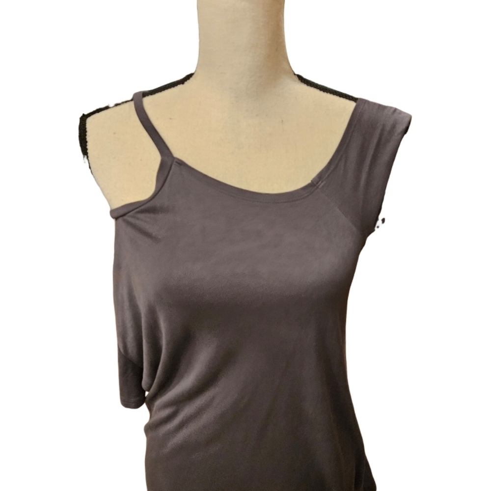 818 Cut Out Gray Shirt - Picture 6 of 11